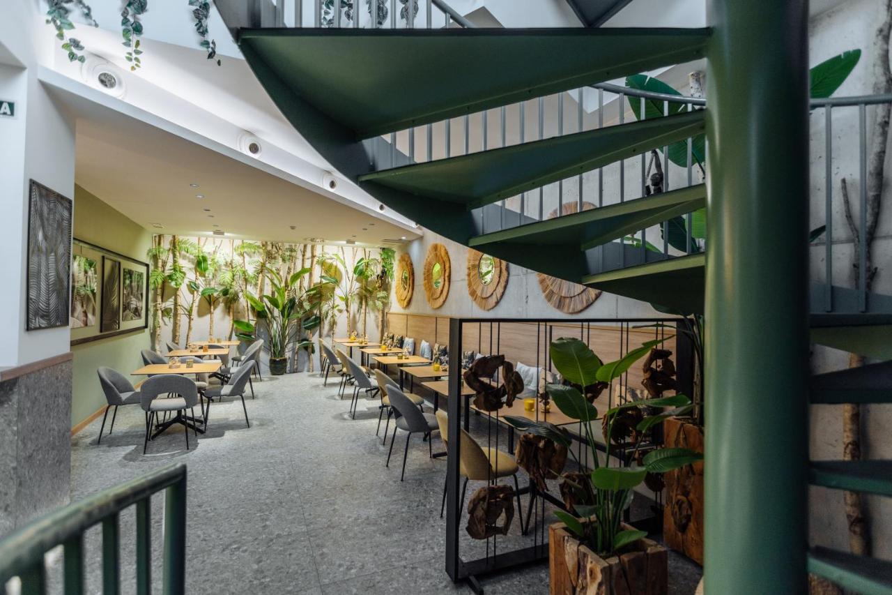 Hotel Ecos Del Sella Cangas de Onis Exterior photo